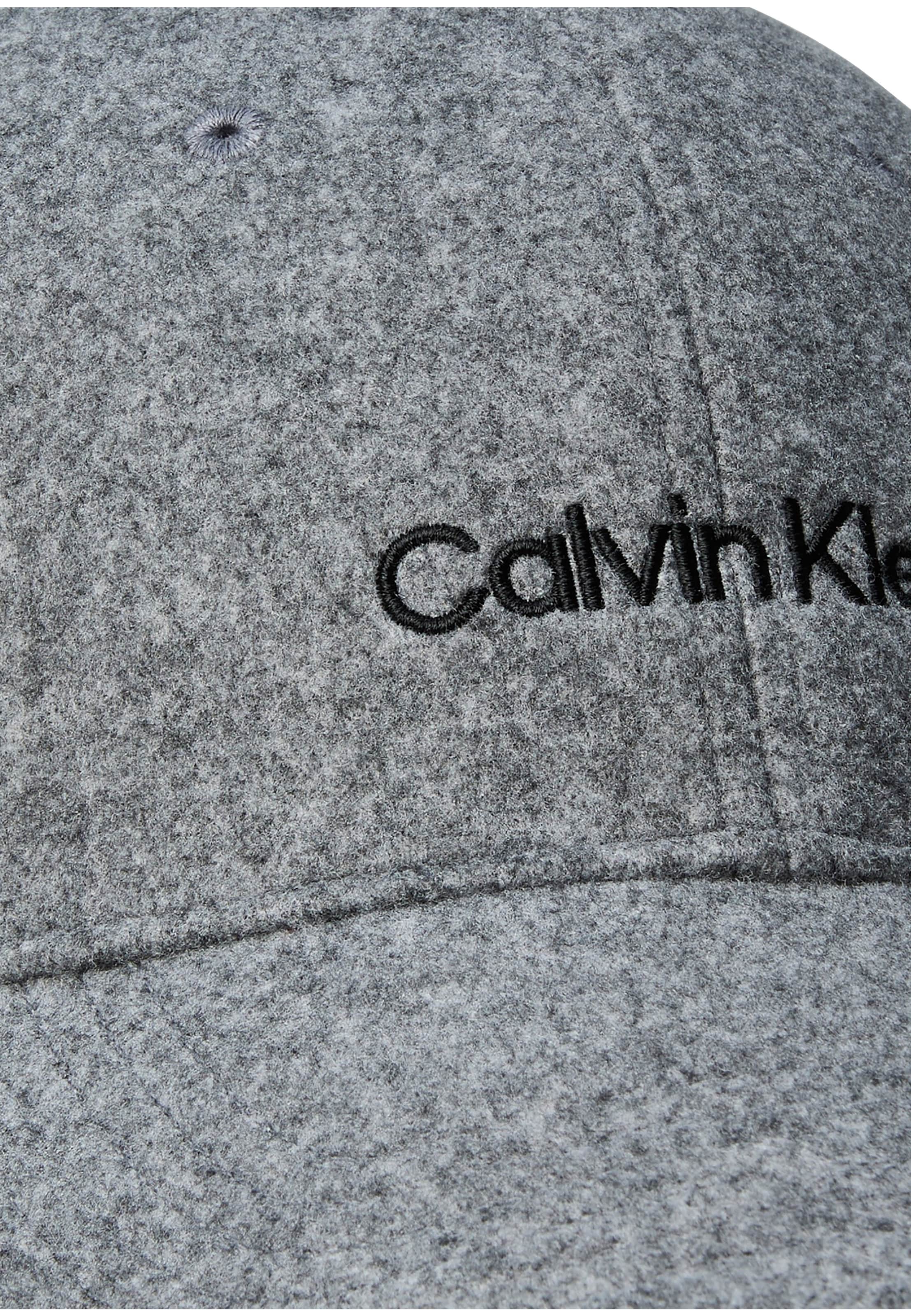 Calvin Klein Regularen Kapa | siva barva