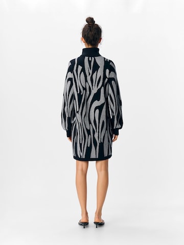 Robe 'OBJRay' OBJECT en noir