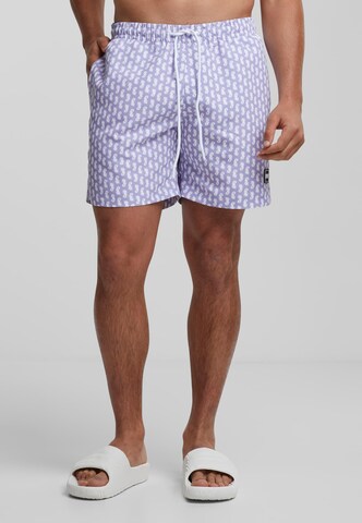 Pantaloncini da bagno di Urban Classics in lilla