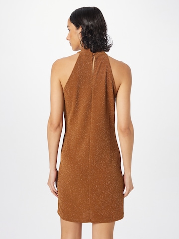 Robe de cocktail 'LINA' PIECES en marron