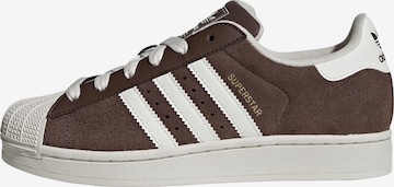 ADIDAS ORIGINALS - Zapatillas deportivas bajas 'Superstar II' en marrón: frente