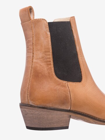 frihed silhuet form Ivylee Copenhagen Chelsea Boots 'Stella' i Brun | ABOUT YOU