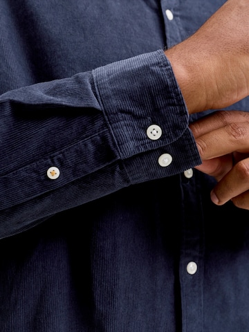 Jack & Jones Plus Regular fit Риза 'JJEFIELD' в синьо