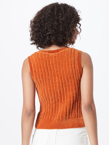 WEEKDAY Strikkevest 'Mist Chenille' i oransje