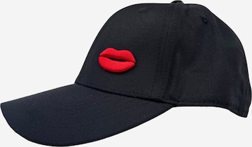 RADADA Lippalakki 'Red Lip' värissä : etupuoli