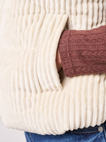 Deeluxe Wintermantel in Beige