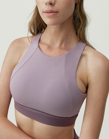 Born Living Yoga Sporttop ' Fiorella ' in Roze