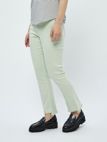 Peppercorn Regular Jeans 'Fione' in Green: front
