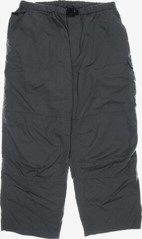 THE NORTH FACE Pants in 34 in Green: front