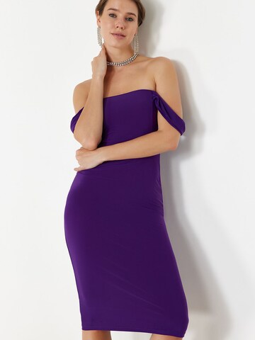 Trendyol Cocktail dress in Purple: front