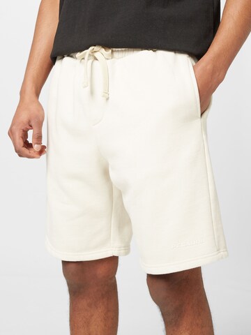 Loosefit Pantaloni di Pegador in beige