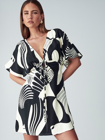 Rochie de vară de la St MRLO pe negru: față