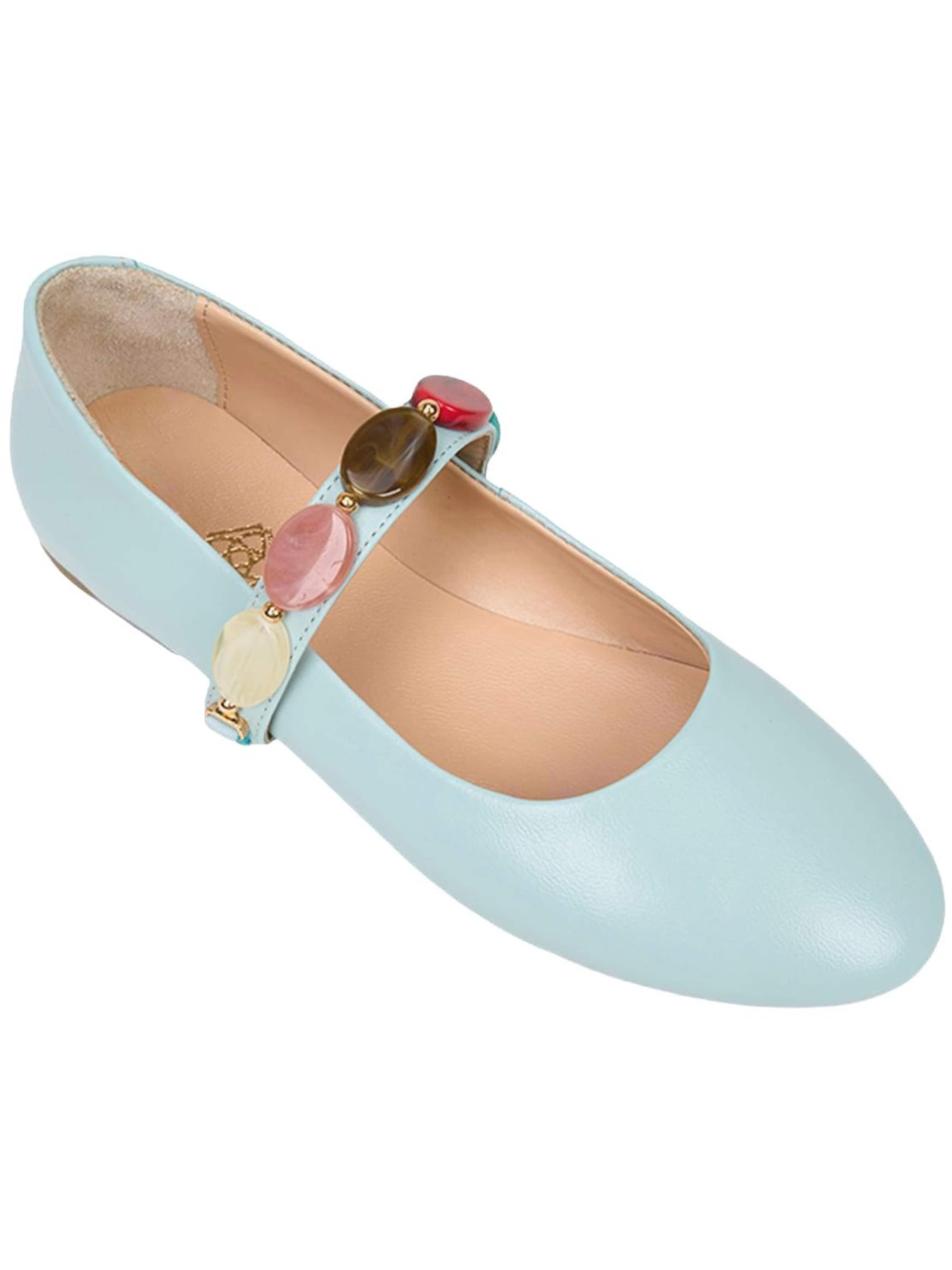 Desa Ballerina‌‌‌‌‌ in Blau