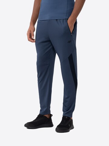 4F Slim fit Athletic Pants in Blue: front