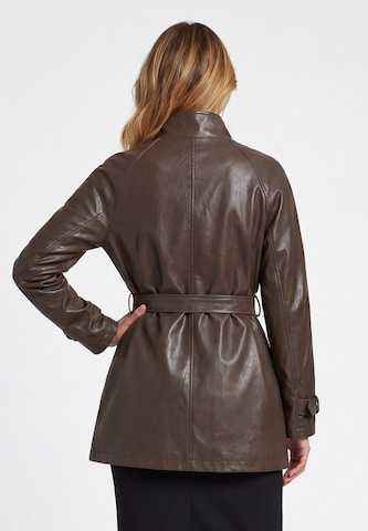 usha BLACK LABEL Tussenjas in Bruin