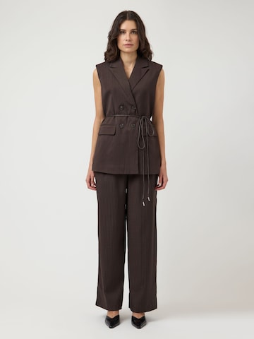Regular Pantalon 'YASSHIMMA' YAS en marron