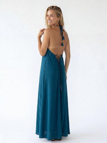 Shop Karey Zomerjurk 'Natura Maxi Dress' in Blauw