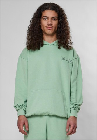 9N1M SENSE Sweatshirt 'Honor & Glory' in Grün: Vorderseite