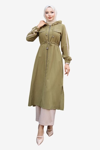 Pantalons de tailleur MODAMIHRAM en vert : devant