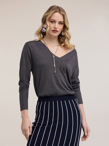 MOTIVI Trui in Grijs