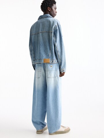 Pull&Bear Přechodná bunda – modrá