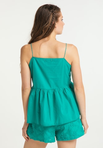 Top de la IZIA pe albastru