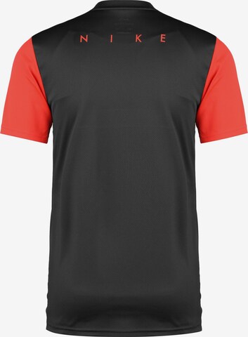 T-Shirt fonctionnel 'Academy Pro' NIKE en rouge