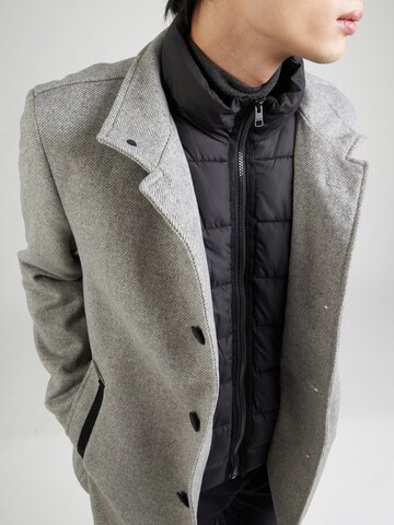 Manteau mi-saison s.Oliver en gris