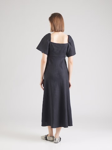 Robe & Other Stories en noir