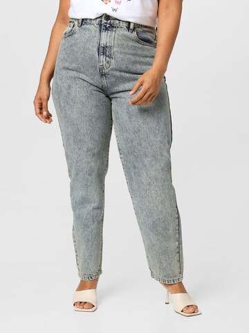 Nasty Gal Plus Regular Jeans i blå: framsida