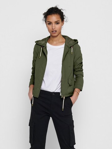 Veste mi-saison 'Skylar' ONLY en vert : devant