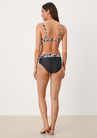 Slip bikini di s.Oliver in nero