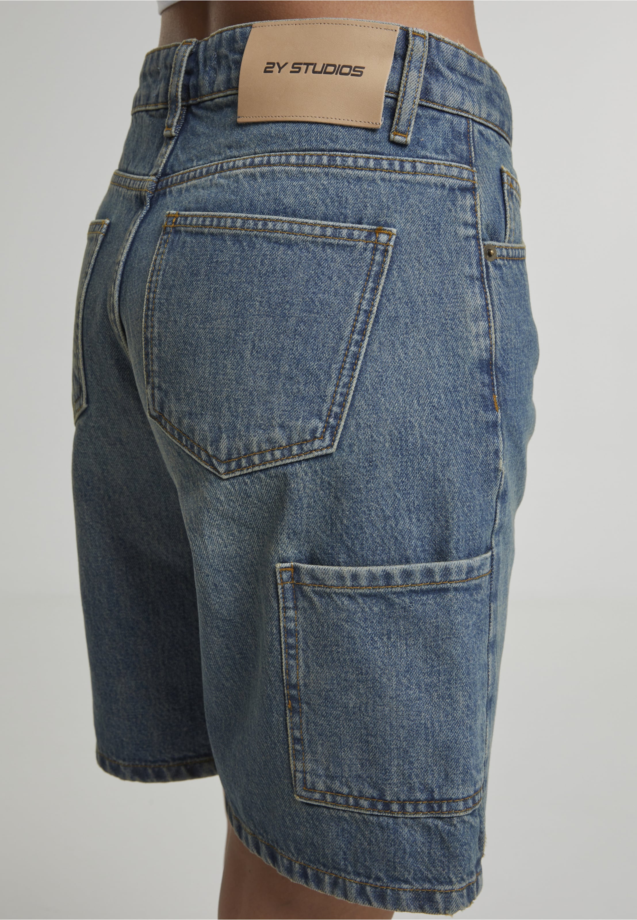 Regular Jean 'Mayli Worker' 2Y Studios en bleu