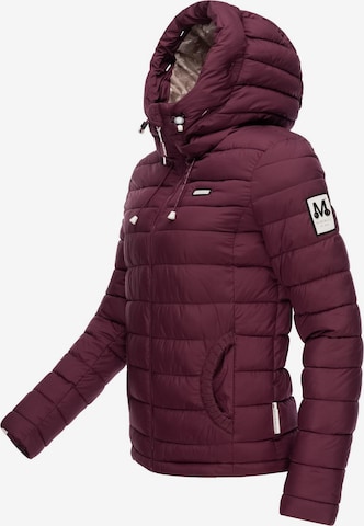 Veste d’hiver 'Nasriin' MARIKOO en rouge