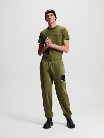 Tapered Pantaloni di KARL LAGERFELD JEANS in verde