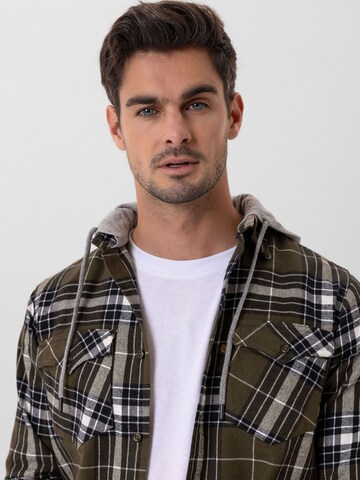 Jacey Quinn Between-season jacket in Green