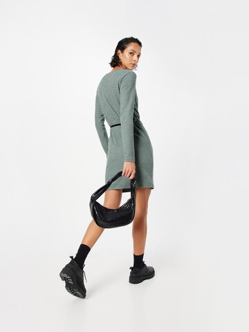 ABOUT YOU - Vestido 'Shirin' em verde