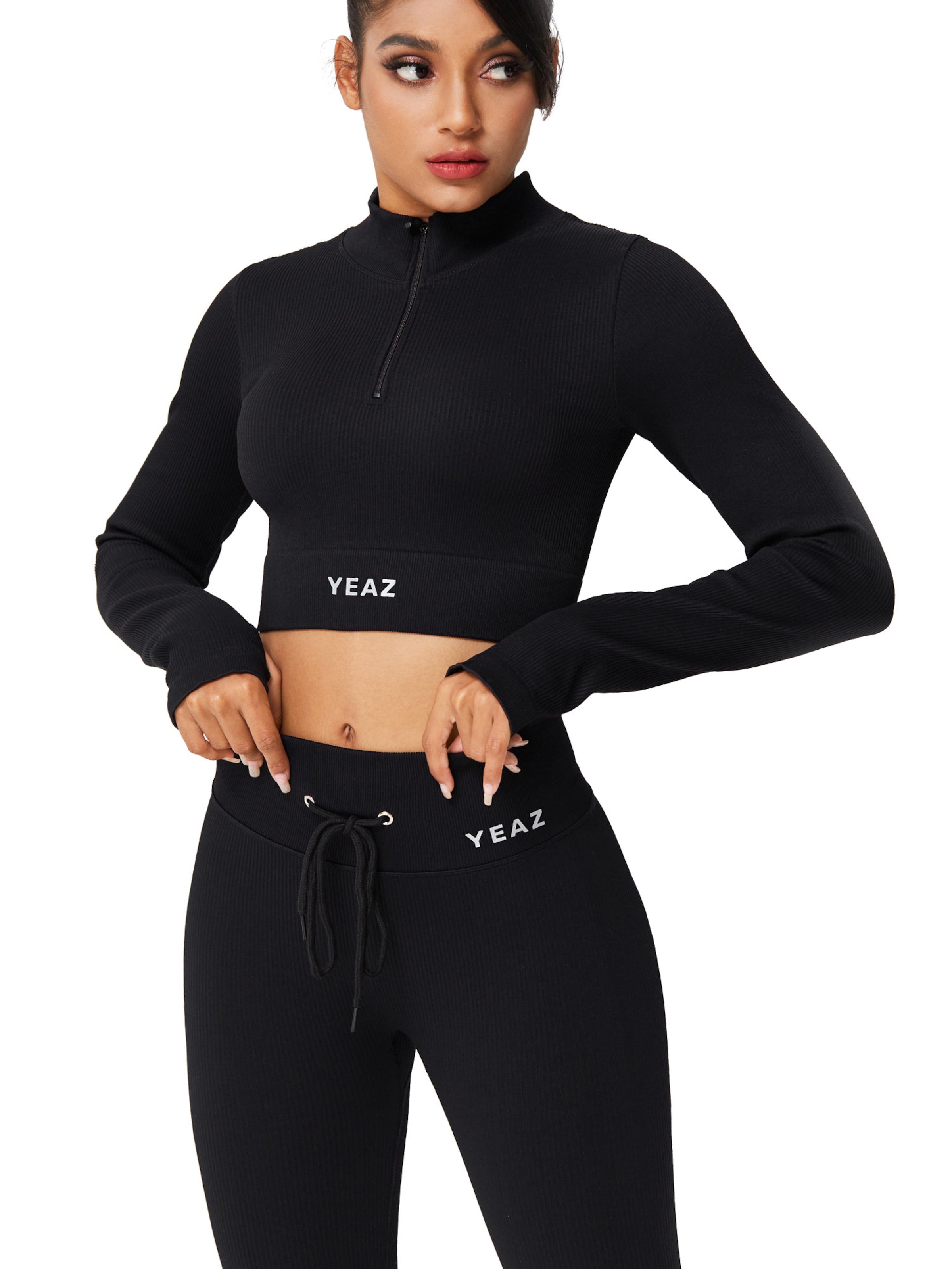 Skinny Pantaloni sportivi 'Runway' di YEAZ in nero