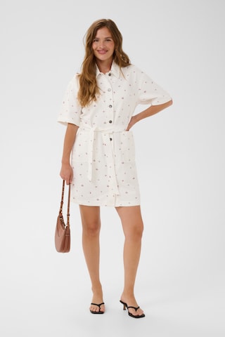 Kaffe - Vestidos camiseiros 'KAFlora' em branco