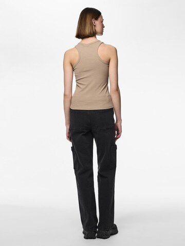 Top 'RUKA' di PIECES in beige