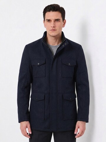 ALLTHEMEN Winter coat 'Nahtverlauf' in Blue: front