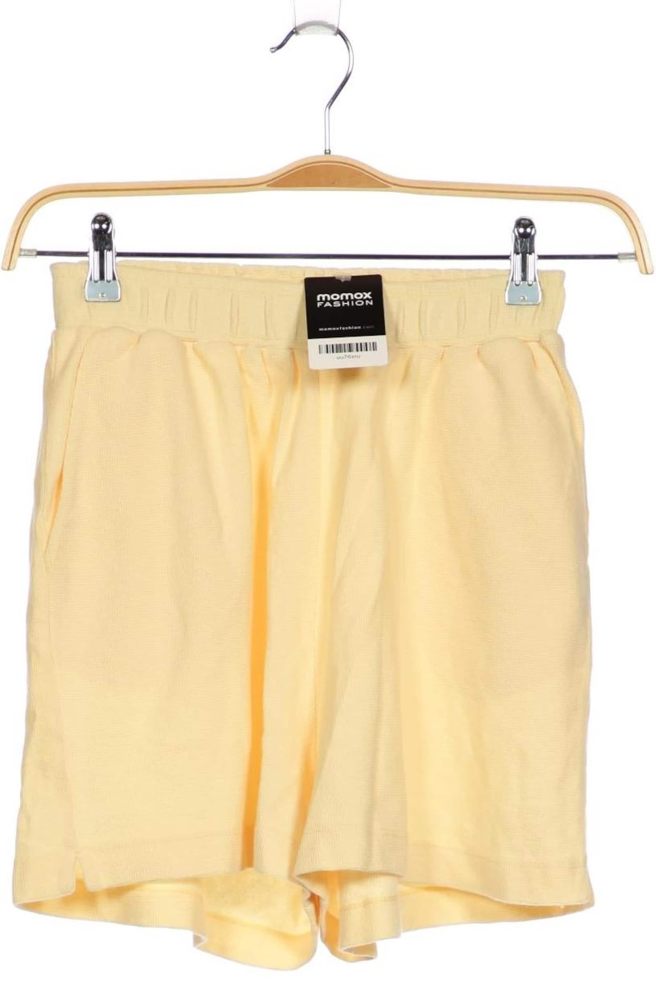 dariadéh Shorts in XS in Yellow: front
