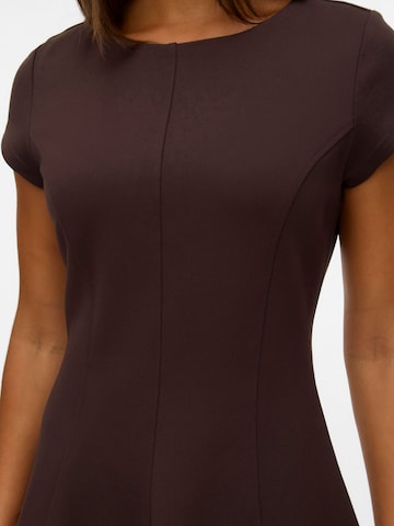 VERO MODA Jurk 'VMJAZLYN' in Bruin
