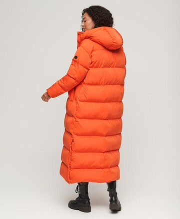 Manteau d’hiver Superdry en orange