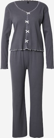 Trendyol Pyjama värissä harmaa: etupuoli
