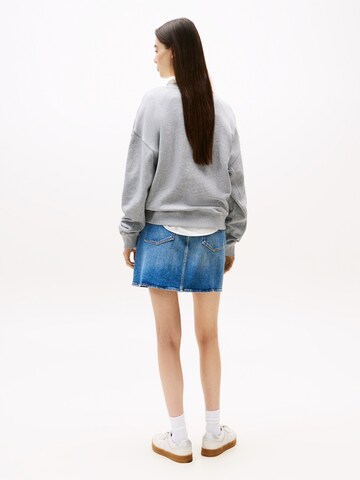 Tommy Jeans Sweatshirt in Grau