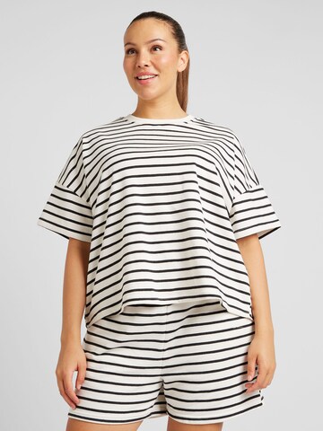 PIECES Curve - Camiseta 'PCCHILLI' en blanco: frente