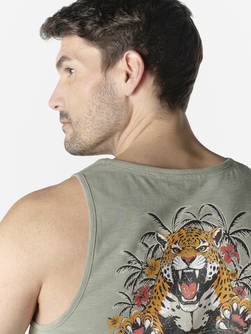 Maglietta di KOROSHI in verde