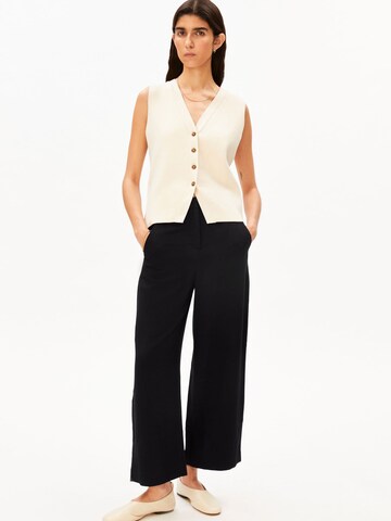 ARMEDANGELS Loosefit Hose CAARUNUS LINO in Schwarz