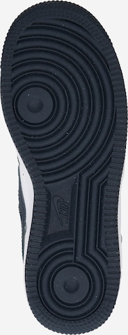 Nike SportswearTenisice 'AIR FORCE 1' - zelena boja